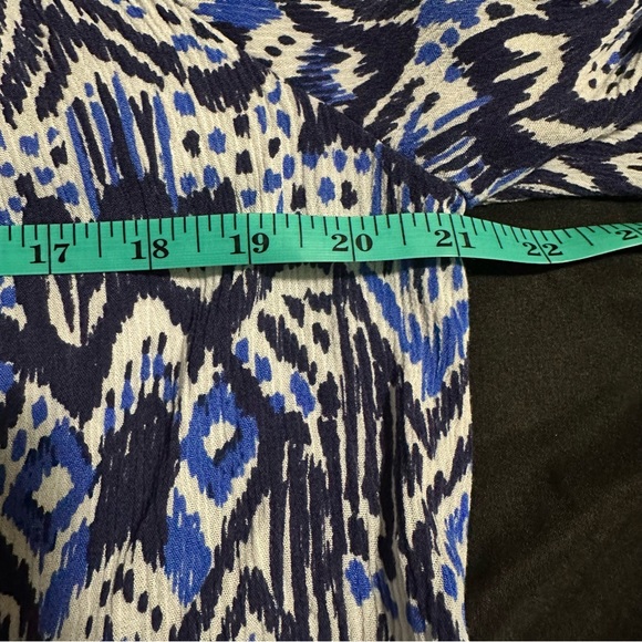 Lilly Pulitzer “Beckon Blue Oh My Cod” Delaney Off Shoulder Top - Size S - Picture 9 of 12